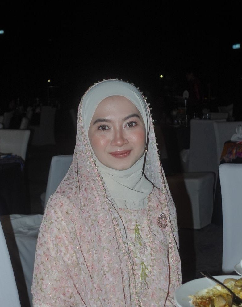 MAIRA HAZEL (1-YEAR) photo review