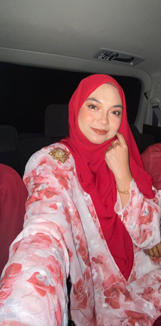 MAIRA HAZEL (1-YEAR) photo review